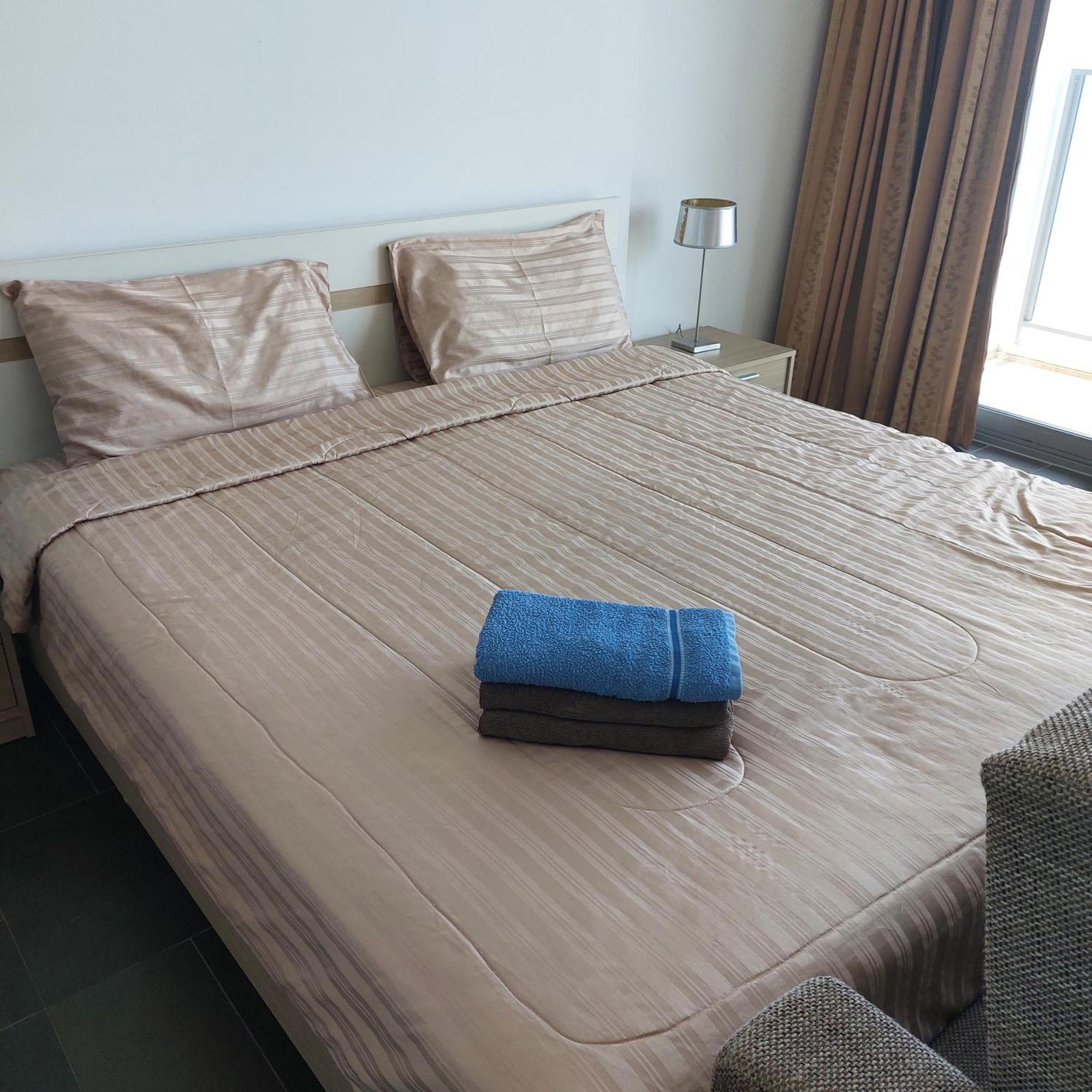 Sea View Apartment In باتايا المظهر الخارجي الصورة
