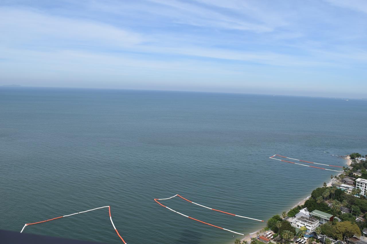 Sea View Apartment In باتايا المظهر الخارجي الصورة
